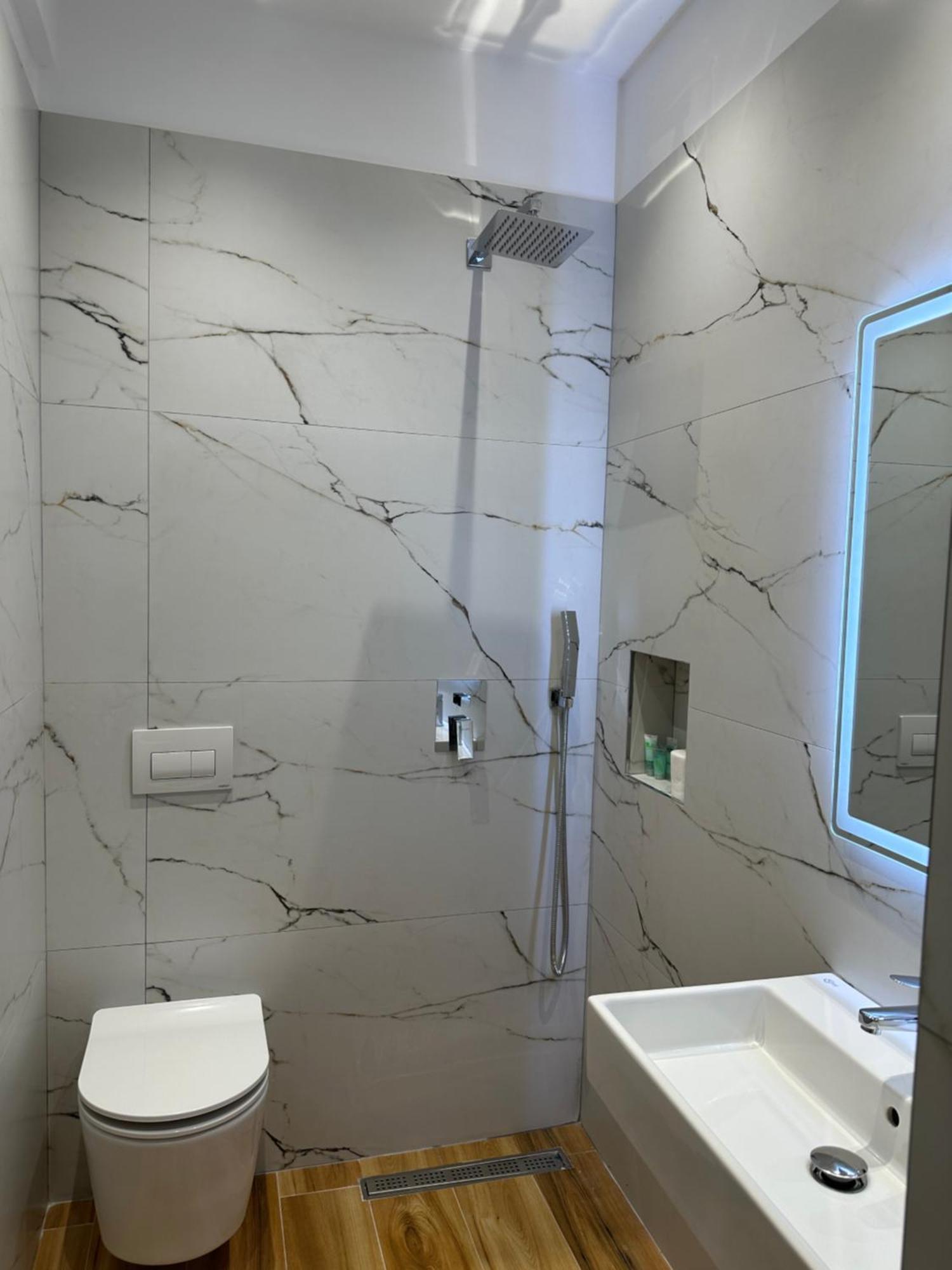 Arial Lofts Hotel Vlorë Buitenkant foto
